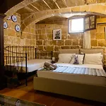 陋居旅馆 Tarxien