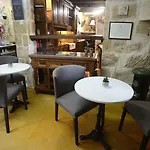 陋居旅馆 招待所 2*