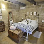 陋居旅馆 Tarxien