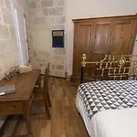 陋居旅馆 招待所