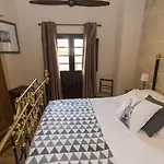 陋居旅馆 2* Tarxien
