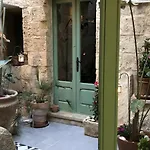 The Burrow 2*