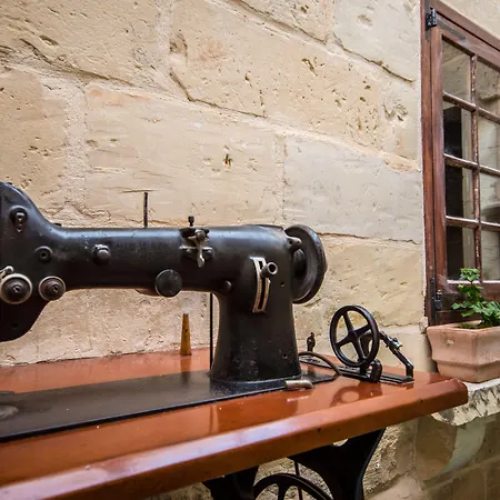 陋居旅馆 Tarxien