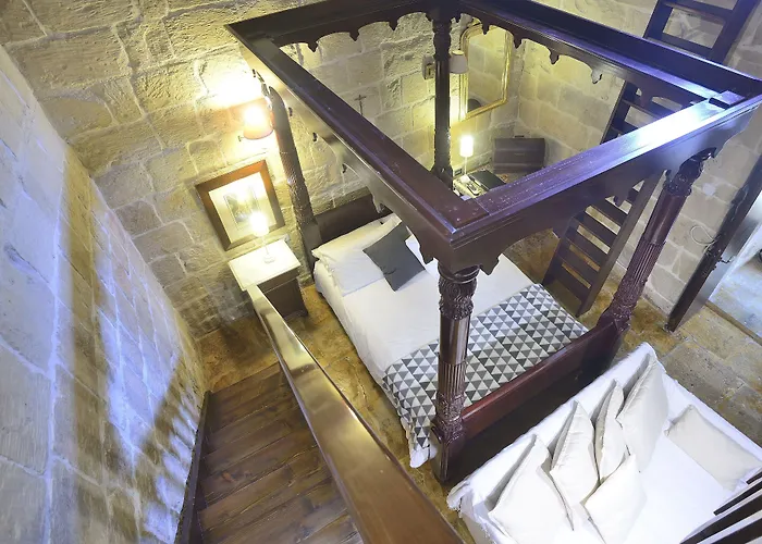 The Burrow 2* Tarxien