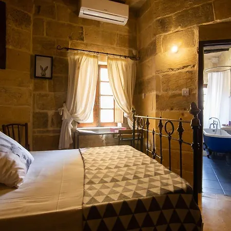 陋居旅馆 2* Tarxien