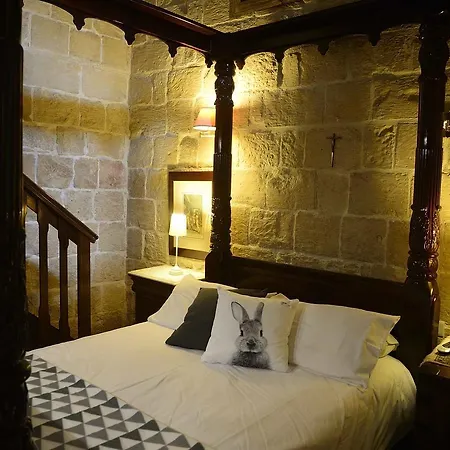 陋居旅馆 2* Tarxien