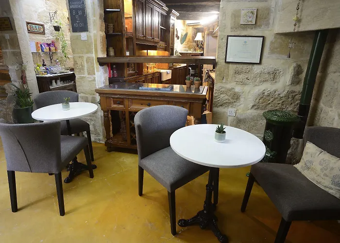 The Burrow Guest House Guest house 2*