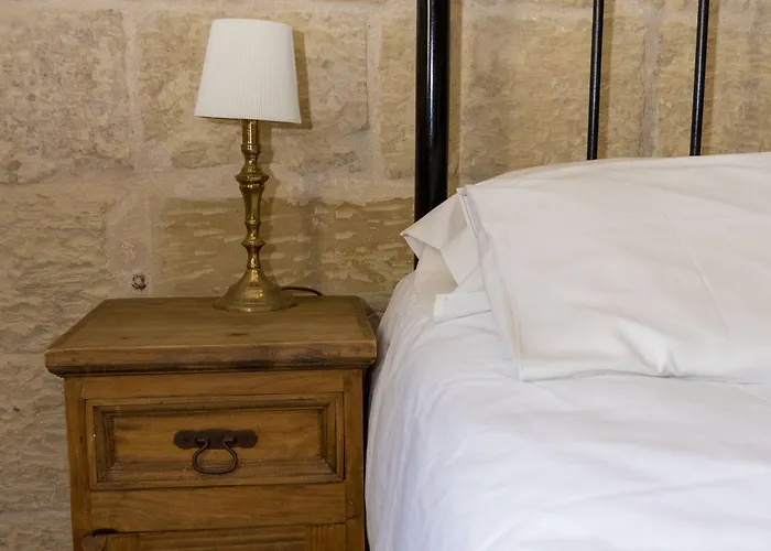 The Burrow Guest House Tarxien