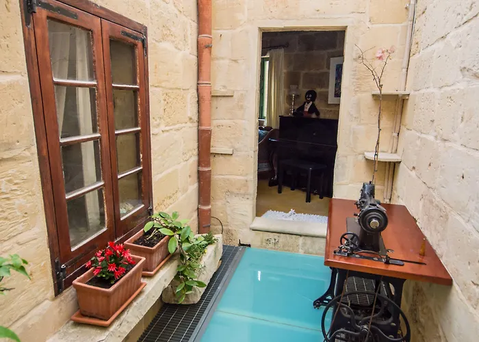 The Burrow Gasthuis Tarxien